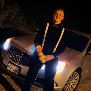 Meet your Posher, Cody